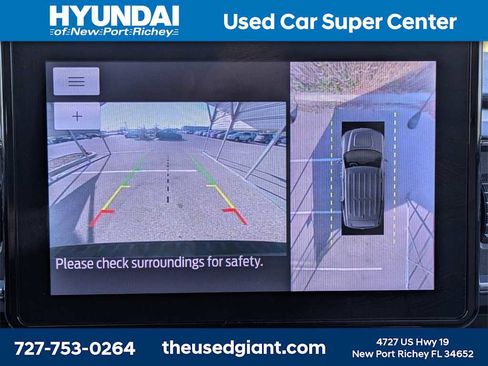 Used 2023 Ford Explorer XLT w/ Equipment Group 202A image 28