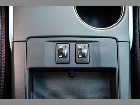 Used 2015 Toyota Camry XSE w/ Moonroof Package FWD image 34