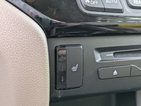 Used 2022 Honda Pilot Touring image 31