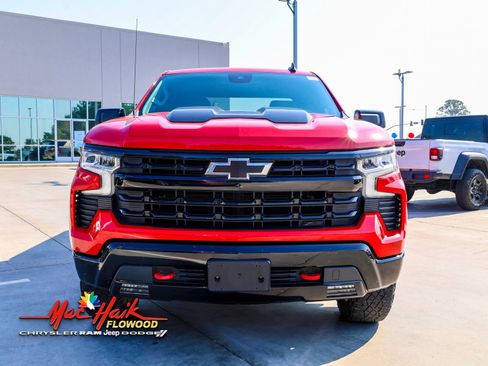 Used 2023 Chevrolet Silverado 1500 LT Trail Boss w/ Protection Package image 4