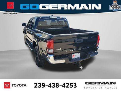 Certified 2022 Toyota Tacoma SR5 AWD/4WD image 9