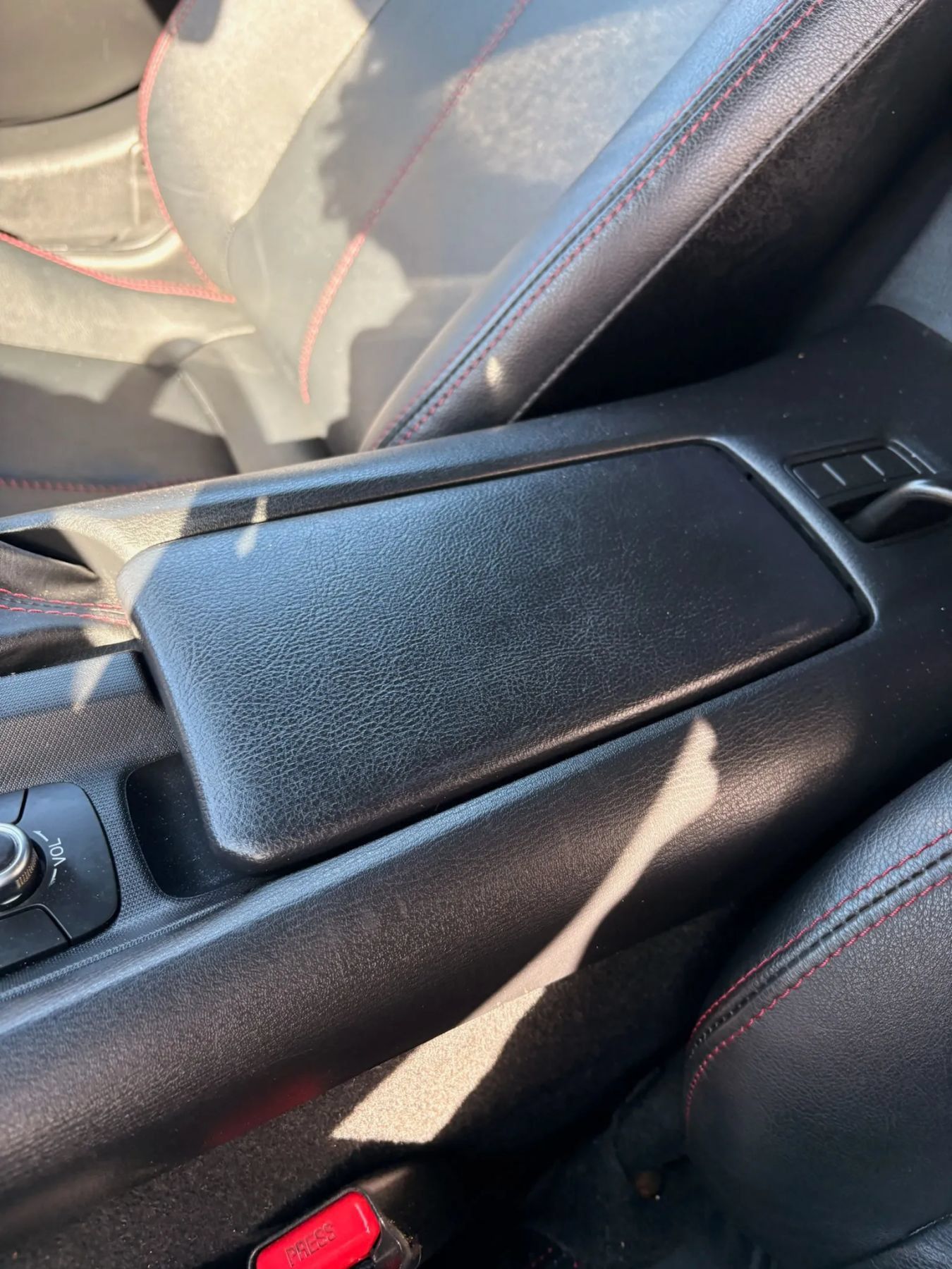 Used 2016 MAZDA MX-5 Miata Grand Touring RWD image 23