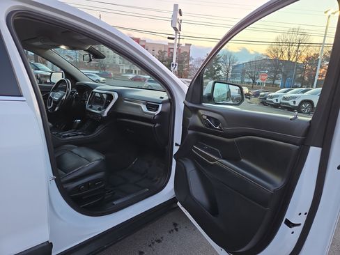 Used 2019 GMC Acadia SLT image 26