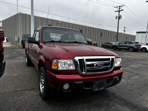 Used 2010 Ford Ranger XLT image 7