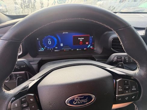 Used 2023 Ford Explorer ST w/ Equipment Group 401A AWD/4WD image 5
