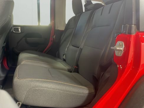 Used 2025 Jeep Wrangler Unlimited Sport S 4xe AWD/4WD image 16
