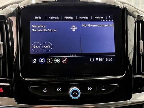 Used 2020 Chevrolet Traverse LT image 23