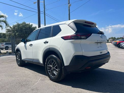 Used 2021 Nissan Rogue S FWD image 5