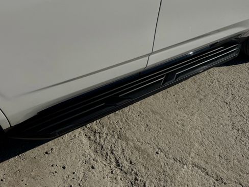 Used 2022 Cadillac Escalade Sport Platinum w/ LPO, ONYX Package image 97