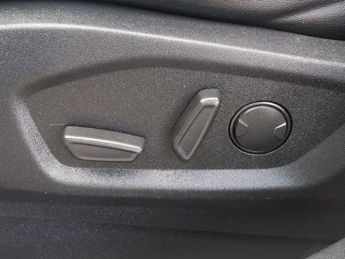 Used 2020 Ford Edge SEL w/ Cold Weather Package image 13