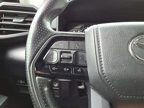 Used 2023 Toyota Tundra SR5 w/ SR5 Convenience Package AWD/4WD image 30