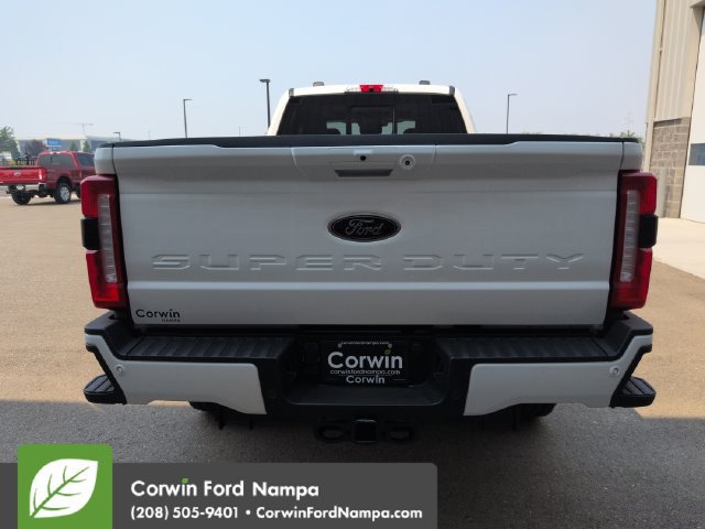 New 2026 Ford F350 Lariat w/ Black Appearance Package AWD/4WD image 4