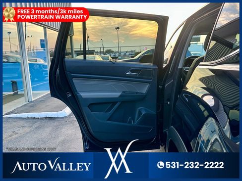 Used 2022 Volkswagen Atlas SEL R-Line AWD/4WD image 20