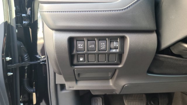 New 2026 Subaru Forester Touring AWD/4WD image 11
