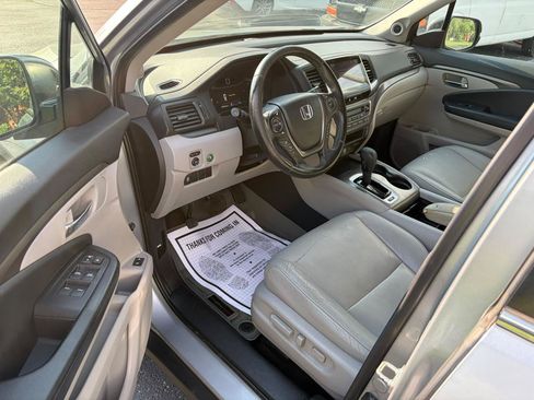 Used 2018 Honda Pilot EX-L image 10