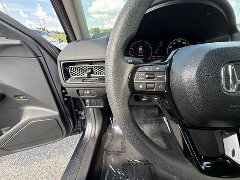 Used 2024 Honda Civic LX image 19