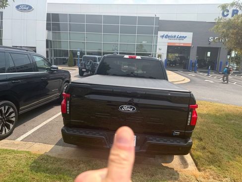 Used 2025 Ford F150 Lightning Flash AWD/4WD image 8