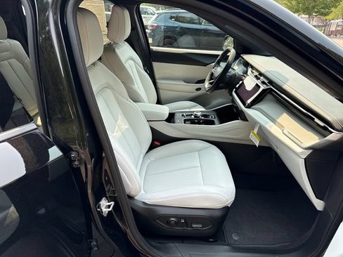 New 2026 Jeep Cherokee Limited AWD/4WD image 9