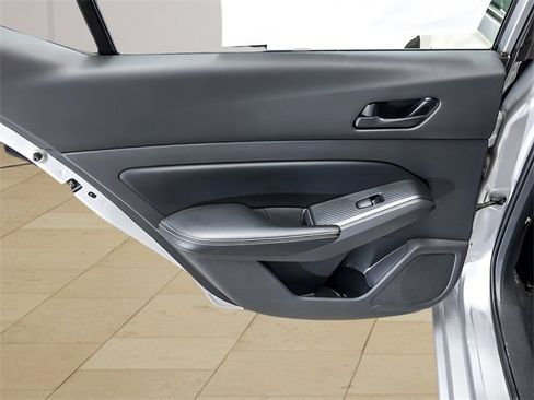 Used 2024 Nissan Altima 2.5 SV image 20