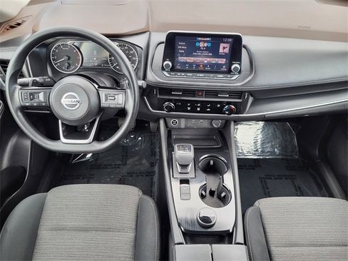 Used 2021 Nissan Rogue S image 15