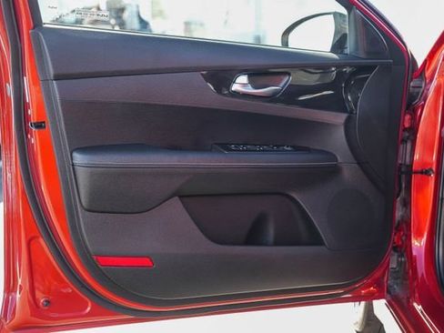 Certified 2023 Kia Forte GT-Line image 21