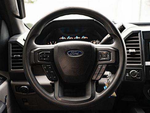 Used 2017 Ford F150 XL w/ Equipment Group 101A Mid AWD/4WD image 36
