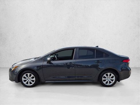 Used 2024 Toyota Corolla LE FWD image 8