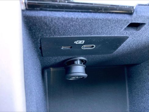 New 2026 Volvo XC90 B6 Ultra w/ Protection Package AWD/4WD image 23