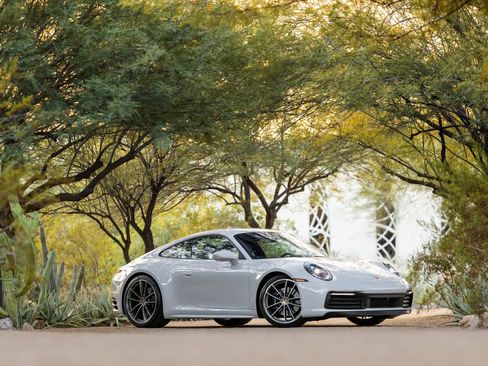 Used 2024 Porsche 911 Carrera 4S w/ Sport Package image 2