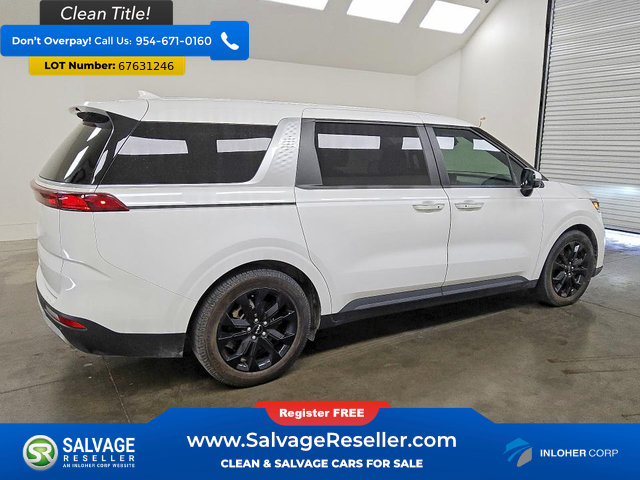 Used 2022 Kia Carnival EX FWD image 4