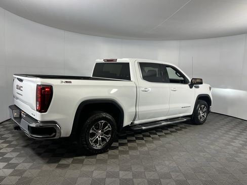 Used 2023 GMC Sierra 1500 SLE image 7