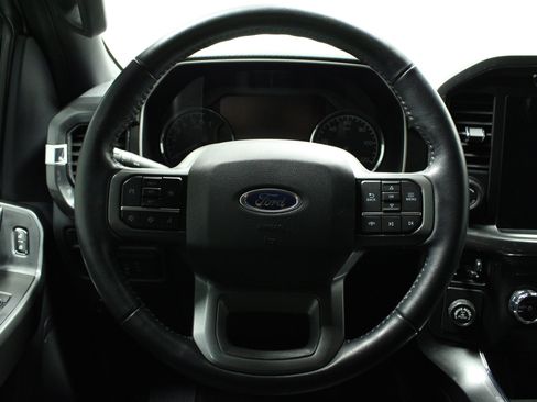 Used 2022 Ford F150 XLT w/ Equipment Group 302A High image 15