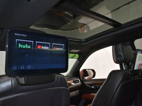 Used 2024 GMC Yukon XL Denali Ultimate AWD/4WD image 33