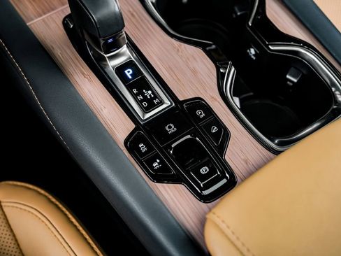 Used 2024 Lexus RX 350 Premium w/ Convenience Package image 33