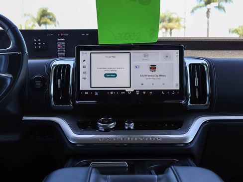 Certified 2025 Ford Expedition Max Platinum AWD/4WD image 16