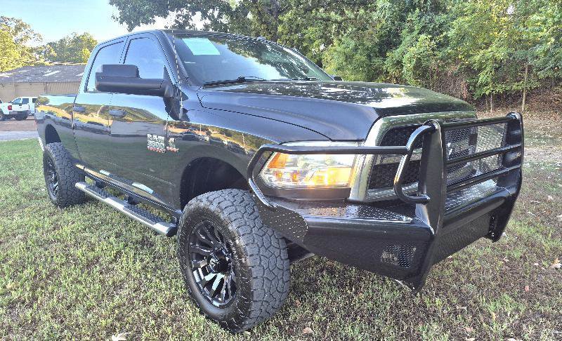 Used 2017 RAM 3500 Tradesman w/ Chrome Appearance Group AWD/4WD image 5