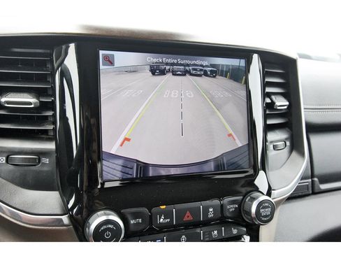 Used 2024 RAM 2500 Laramie w/ Safety Group AWD/4WD image 20