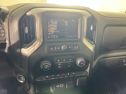 New 2026 Chevrolet Silverado 1500 Custom w/ LPO, Dark Essentials Package RWD image 17