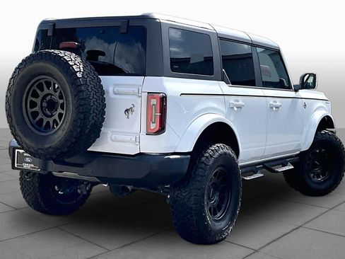 Used 2023 Ford Bronco Outer Banks AWD/4WD image 13