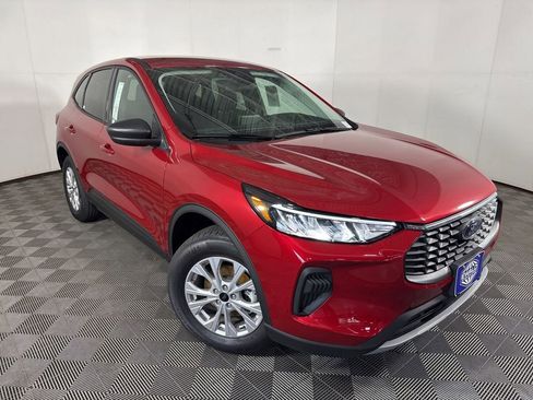 New 2026 Ford Escape Active w/ Cold Weather Package AWD/4WD image 2
