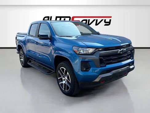 Used 2023 Chevrolet Colorado Z71 w/ Z71 Convenience Package 2 image 1