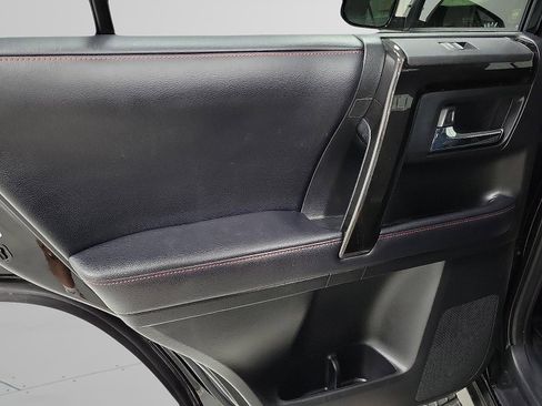 Certified 2019 Toyota 4Runner TRD Off-Road image 11