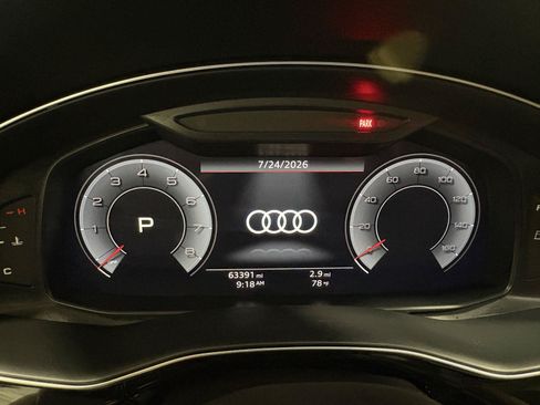Used 2019 Audi Q8 Premium AWD/4WD image 20