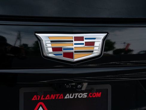 Used 2025 Cadillac Escalade Sport Platinum AWD/4WD image 17