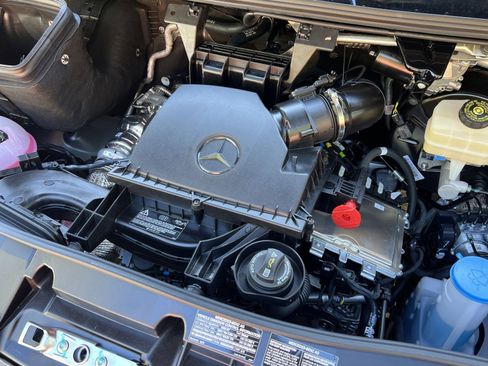 New 2025 Mercedes-Benz Sprinter 2500 image 28
