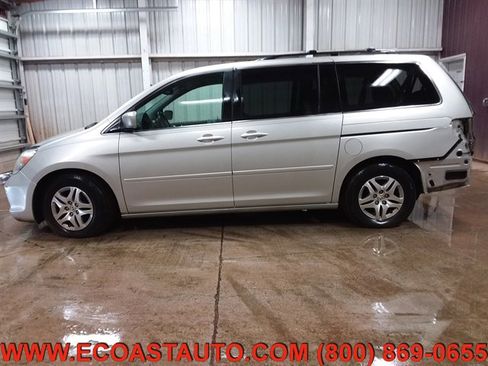 Used 2005 Honda Odyssey Touring image 6
