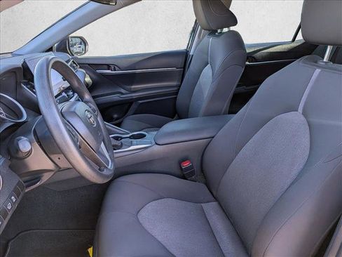 Used 2023 Toyota Camry LE image 11