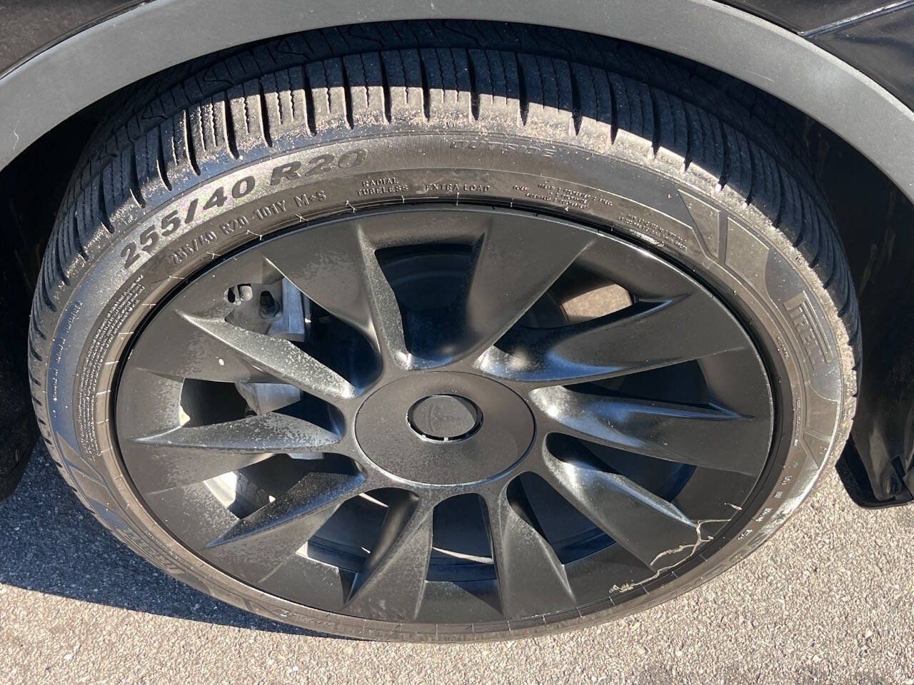 Used 2021 Tesla Model Y Long Range AWD/4WD image 18