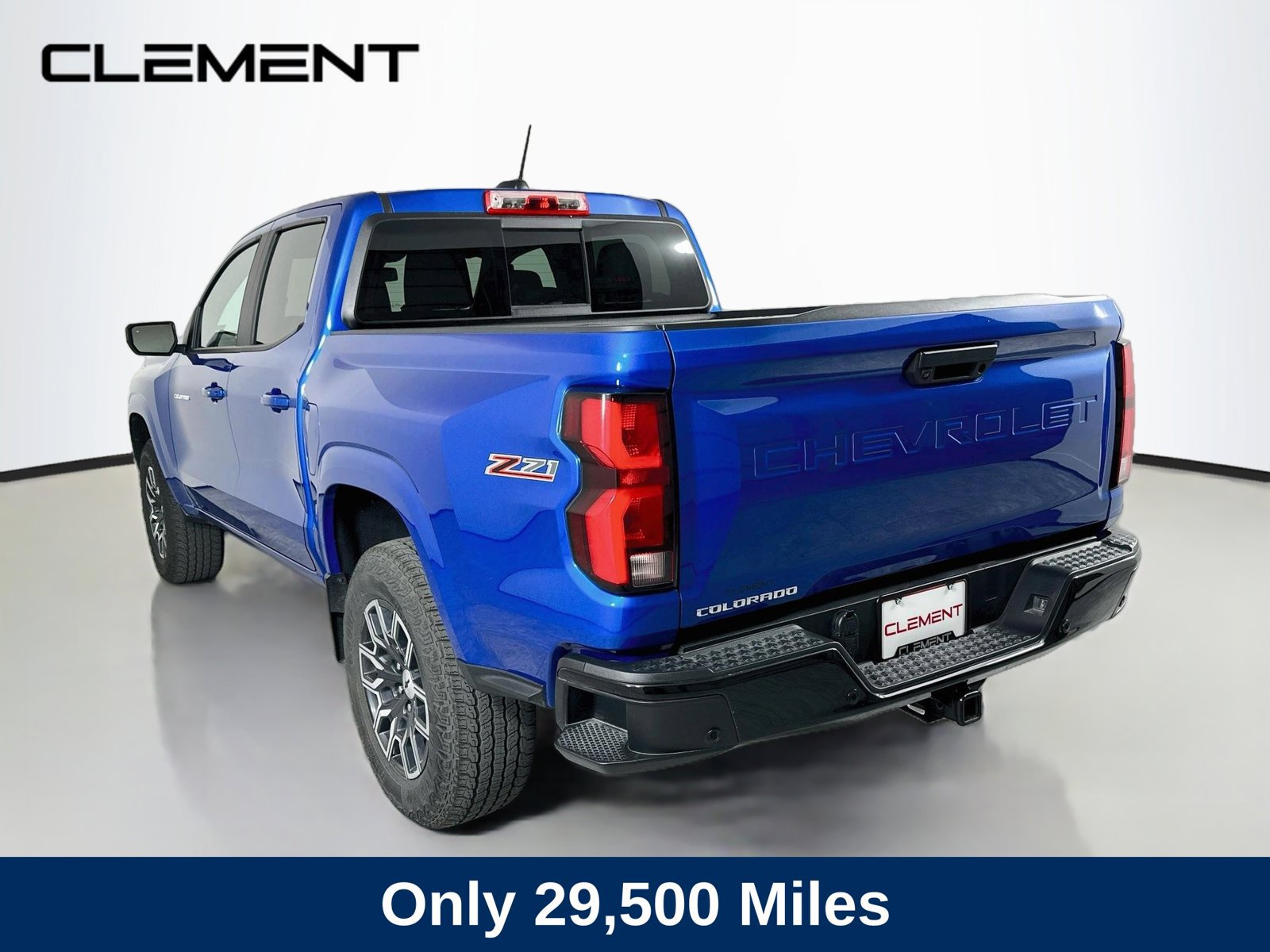 Used 2024 Chevrolet Colorado Z71 w/ Z71 Convenience Package 2 AWD/4WD image 8