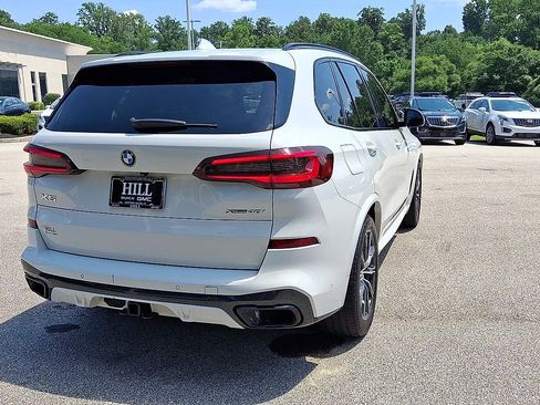 Used 2021 BMW X5 xDrive40i w/ M Sport Package AWD/4WD image 8